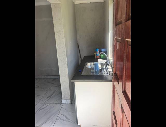 3 BEDROOM HOUSE FOR SALE IN OLIEVENHOUTBOSCH